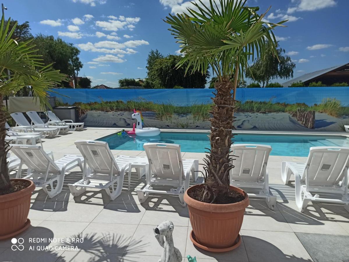 Al Mare-Villa Z Klimatyzacja Ustronie Morskie Luaran gambar